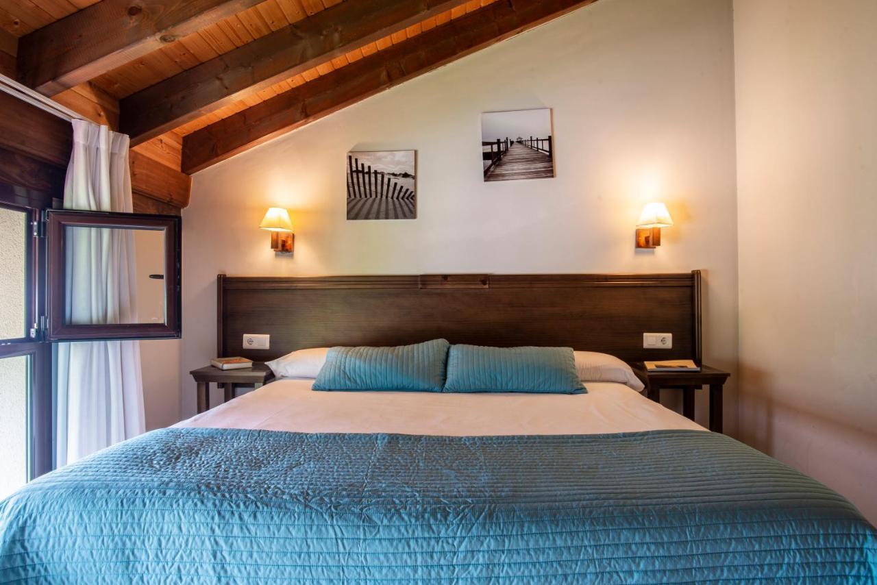 Apartamentos Aldea Del Puente Onís Eksteriør bilde