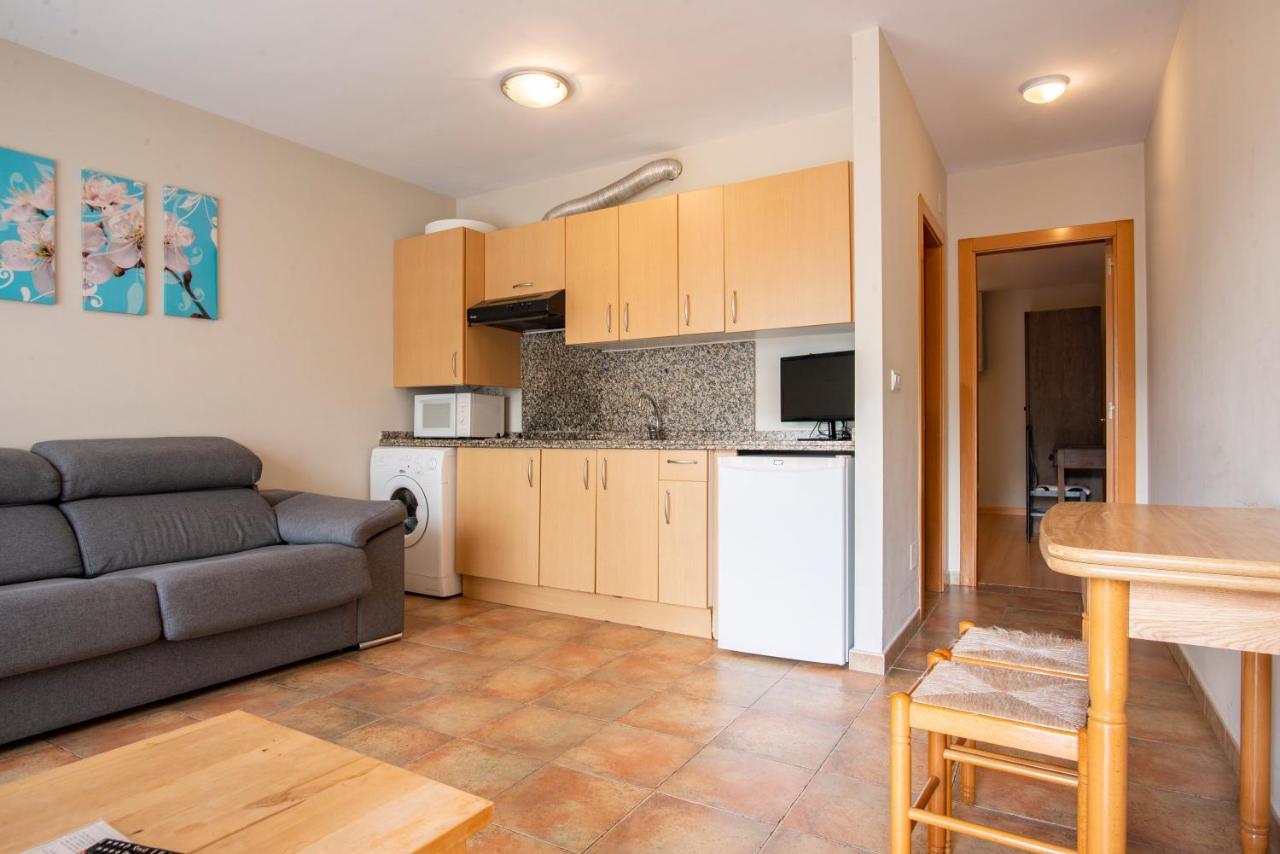 Apartamentos Aldea Del Puente Onís Eksteriør bilde